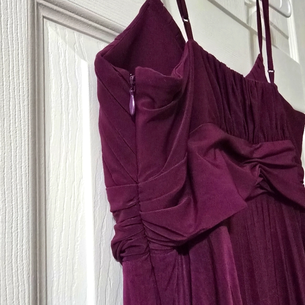 Max & Cleo Pleated/Plisse Mini Cocktail Dress, V-Neckline, Pintuck, Y2K, EUC! - Picture 8 of 10
